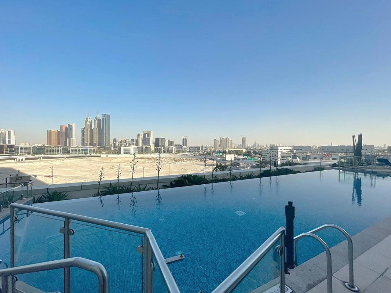 Avani Palm View - Bright Two Bedroom With Sea View Dubai
